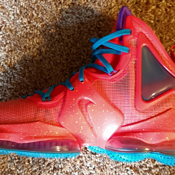 Brand New Mens 9.5 King CroWn Nike Lebron 19s - Picture 8 of 13